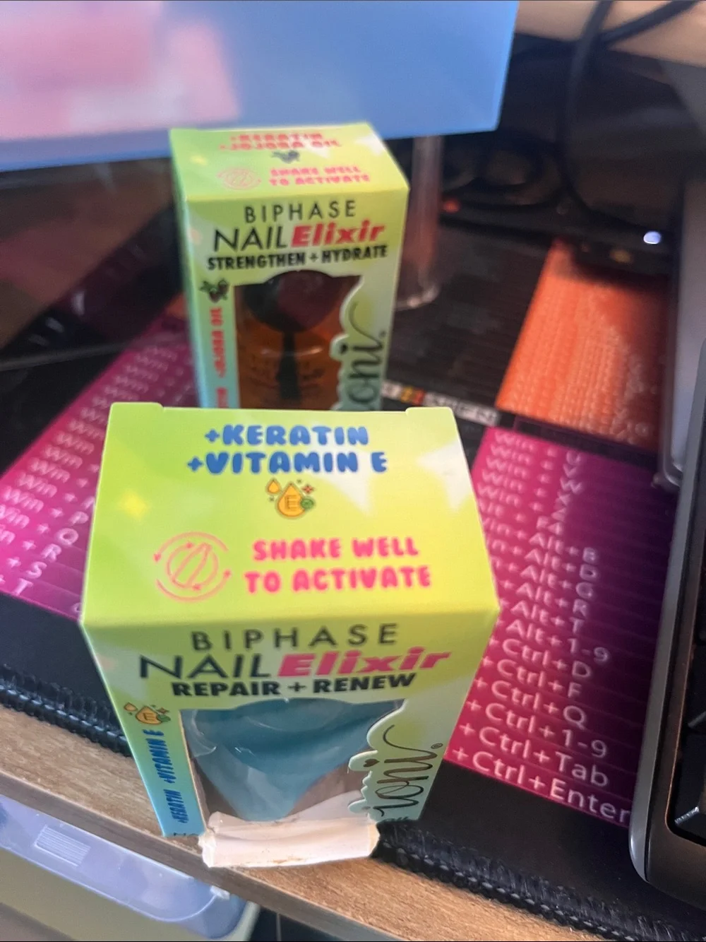 Tonic Biphase Nail Elixir Strengthen + Hydrate — Yellow
